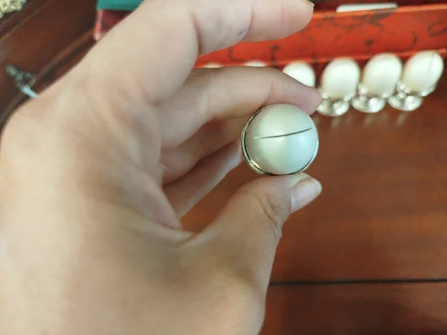 Conjunto marca sitios como huevo