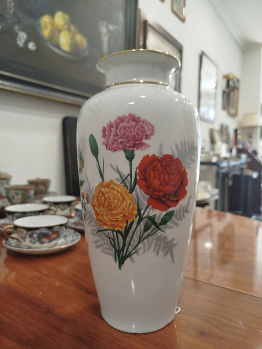 Jarrón de porcelana con flores multicolor